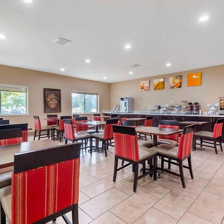 Comfort Suites Keeneland Lexington Exterior foto