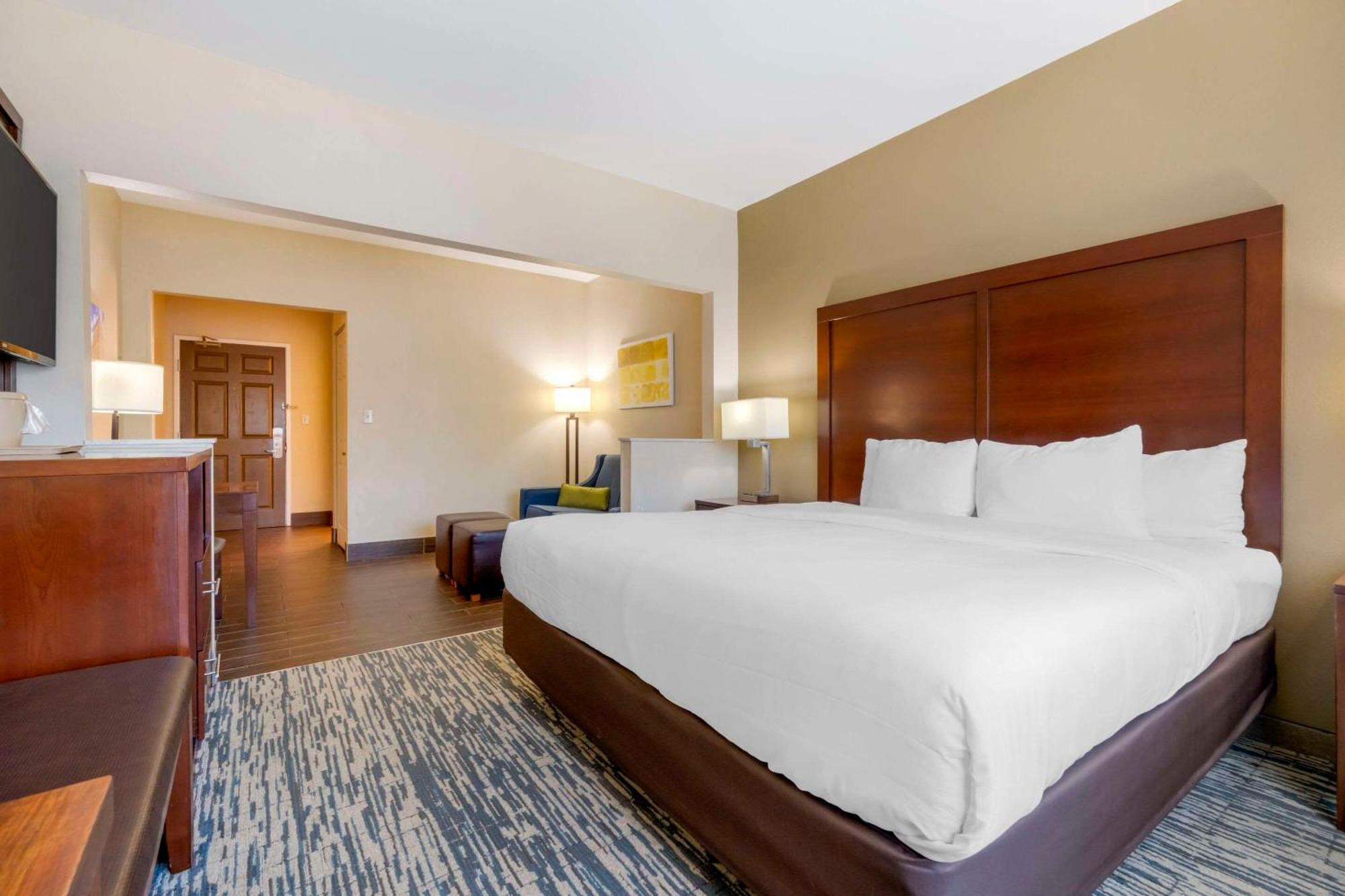 Comfort Suites Keeneland Lexington Exterior foto