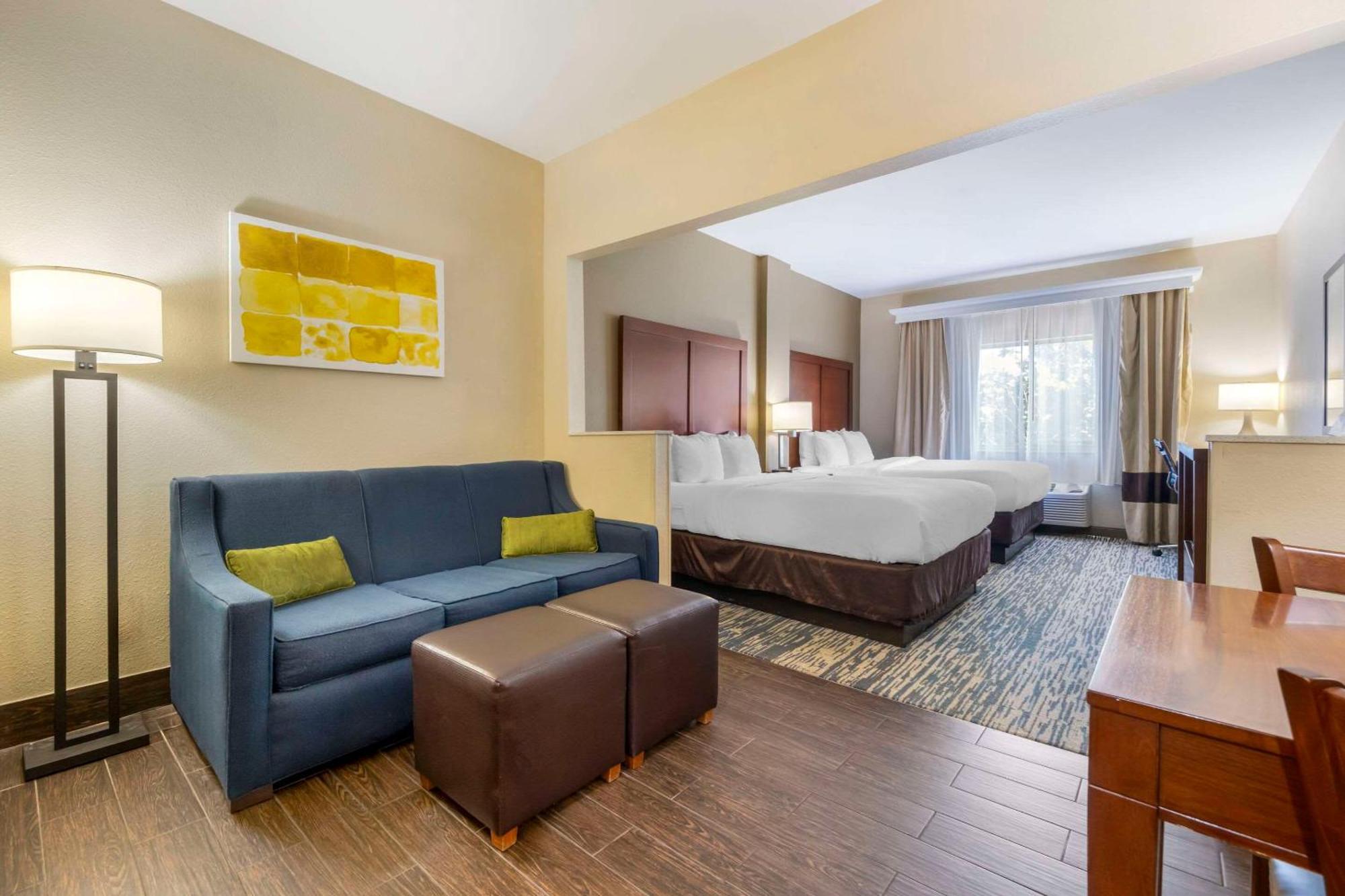 Comfort Suites Keeneland Lexington Exterior foto