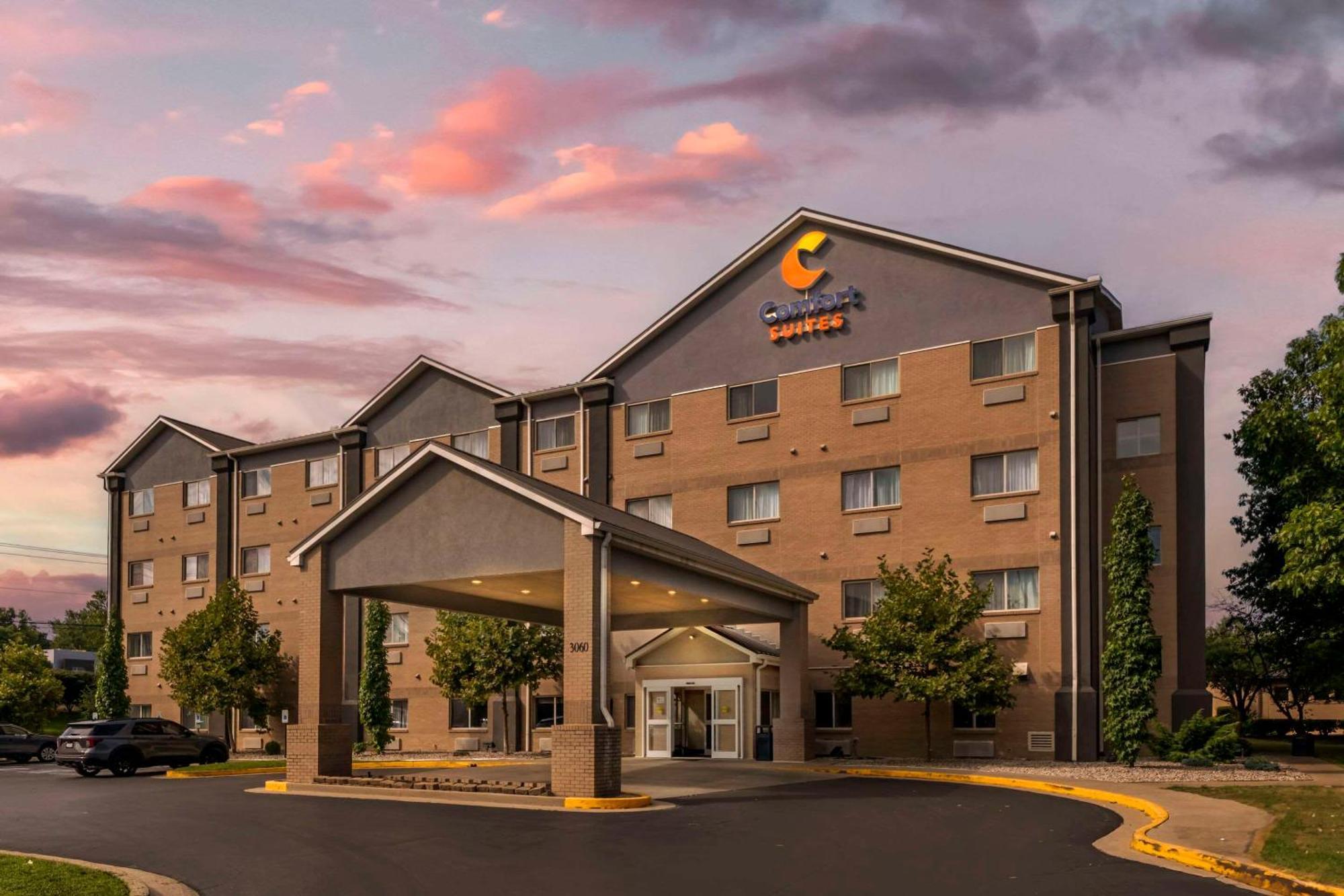 Comfort Suites Keeneland Lexington Exterior foto